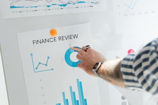 Para entender cómo elegir acciones, primero debes definir tus metas financieras.