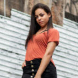 Foto de perfil de Rosalia Bermudez